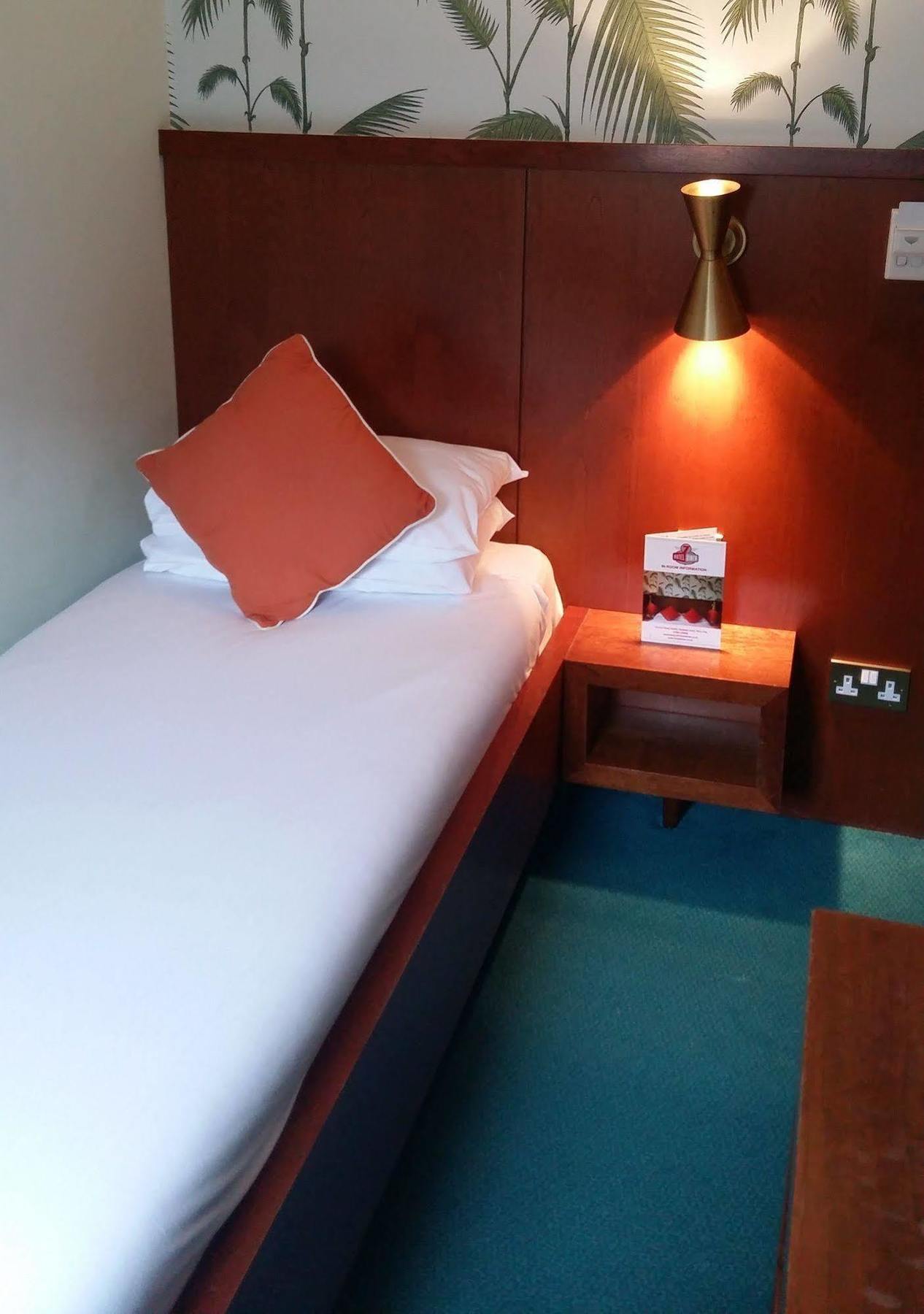7Hotel Diner Halstead  Dış mekan fotoğraf