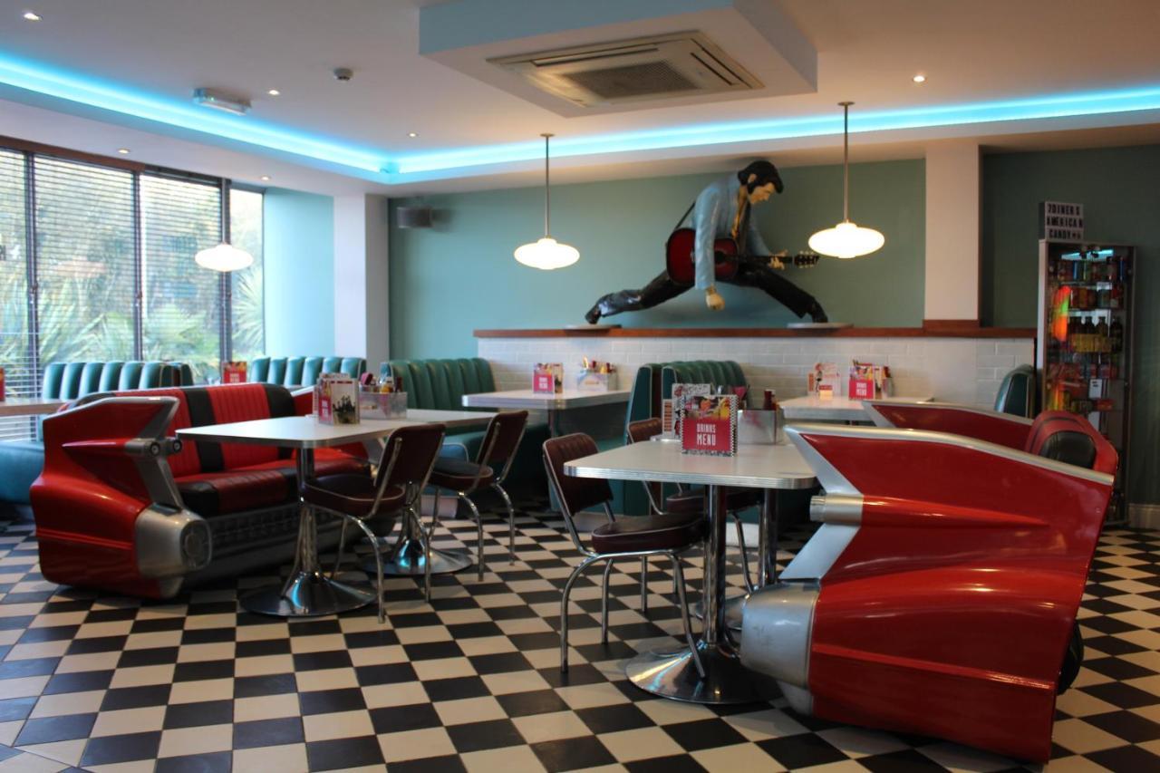 7Hotel Diner Halstead  Dış mekan fotoğraf